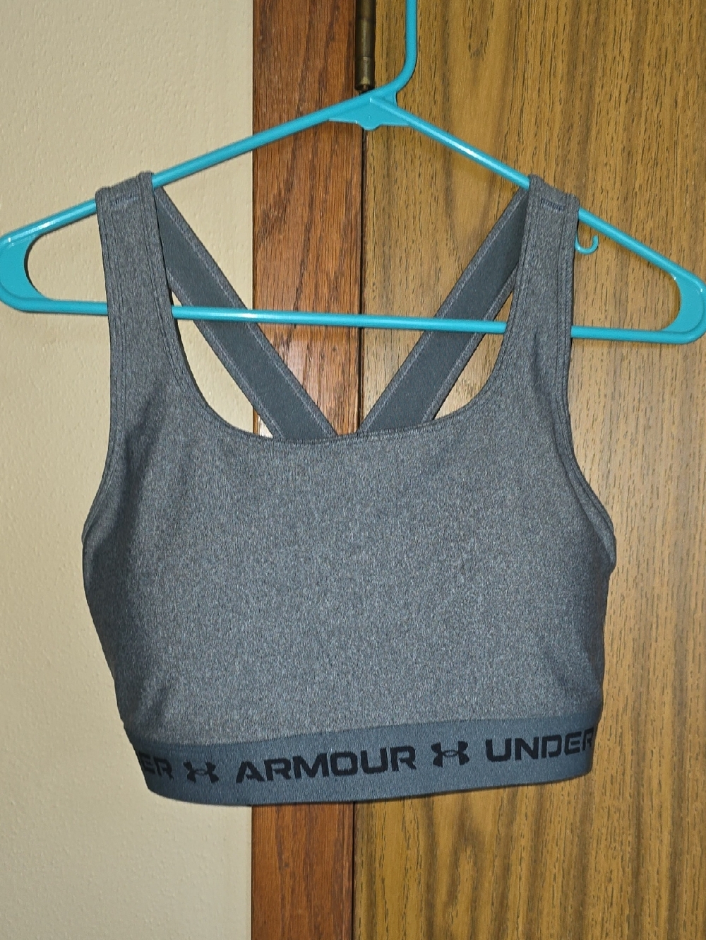 Under Armour Gray Crossback Sports Bra